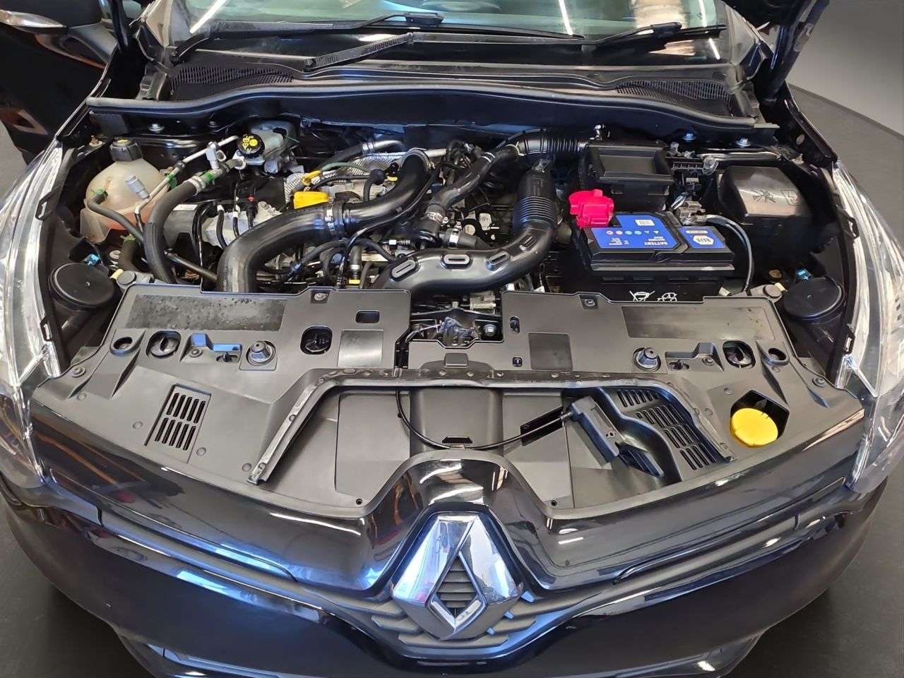 2018 RENAULT CLIO 2018 RENAULT CLIO