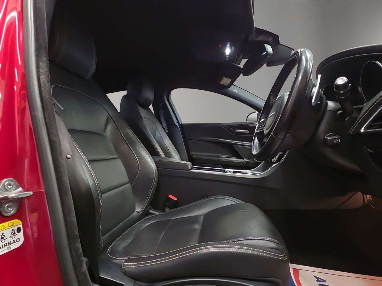 2018 JAGUAR XE 2018 JAGUAR XE