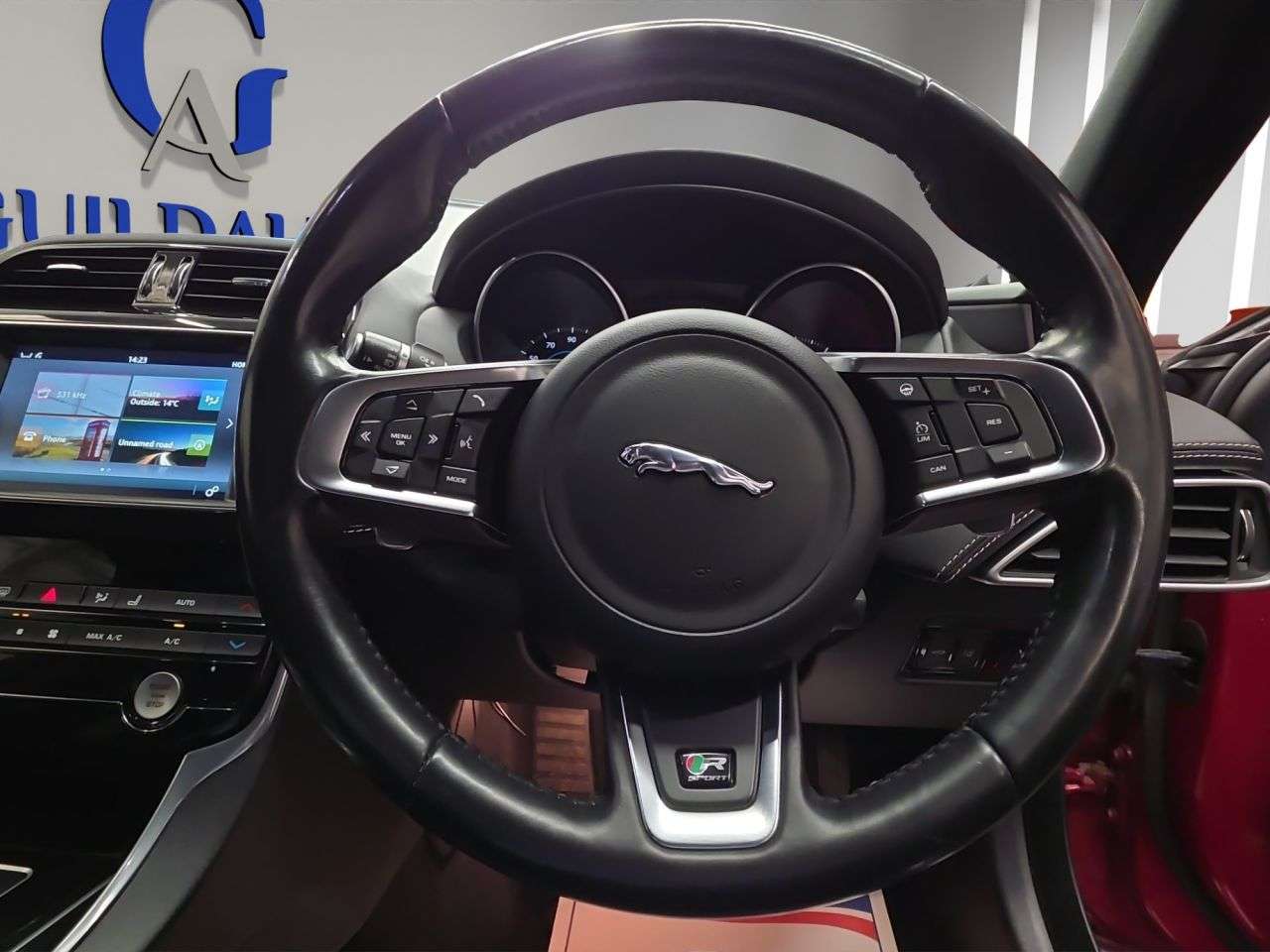 2018 JAGUAR XE 2018 JAGUAR XE