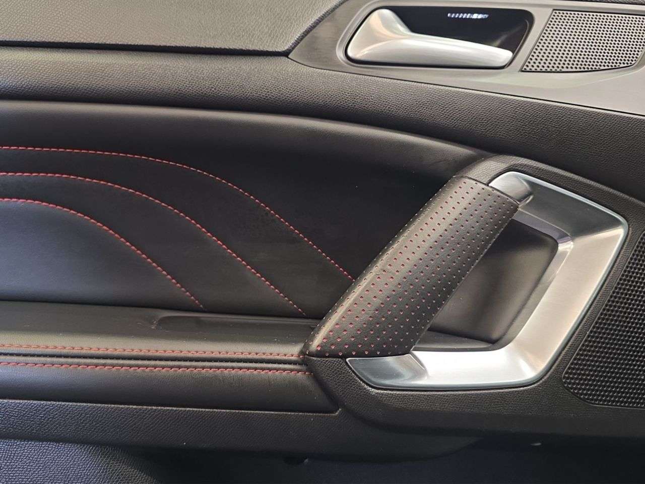 2017 PEUGEOT 308 2017 PEUGEOT 308