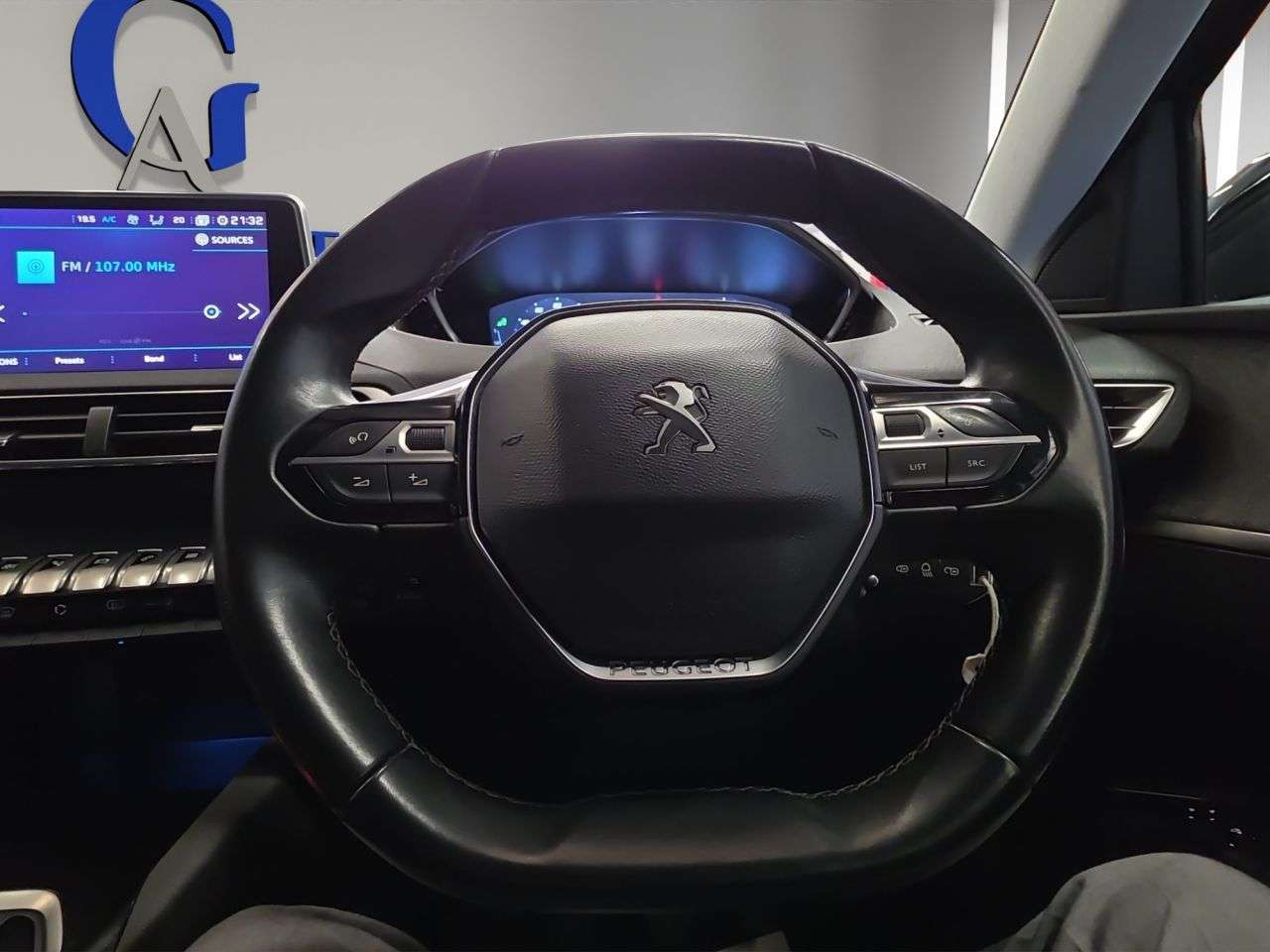 2019 PEUGEOT 3008 2019 PEUGEOT 3008