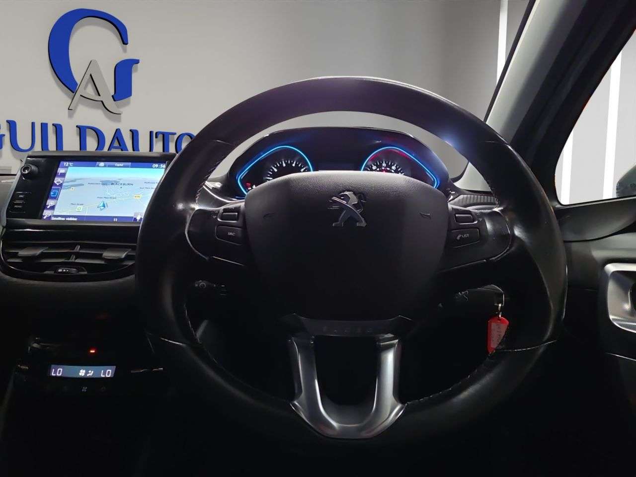 2016 PEUGEOT 2008 2016 PEUGEOT 2008