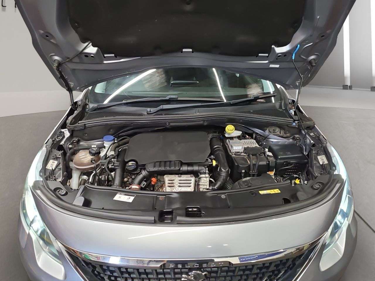 2016 PEUGEOT 2008 2016 PEUGEOT 2008