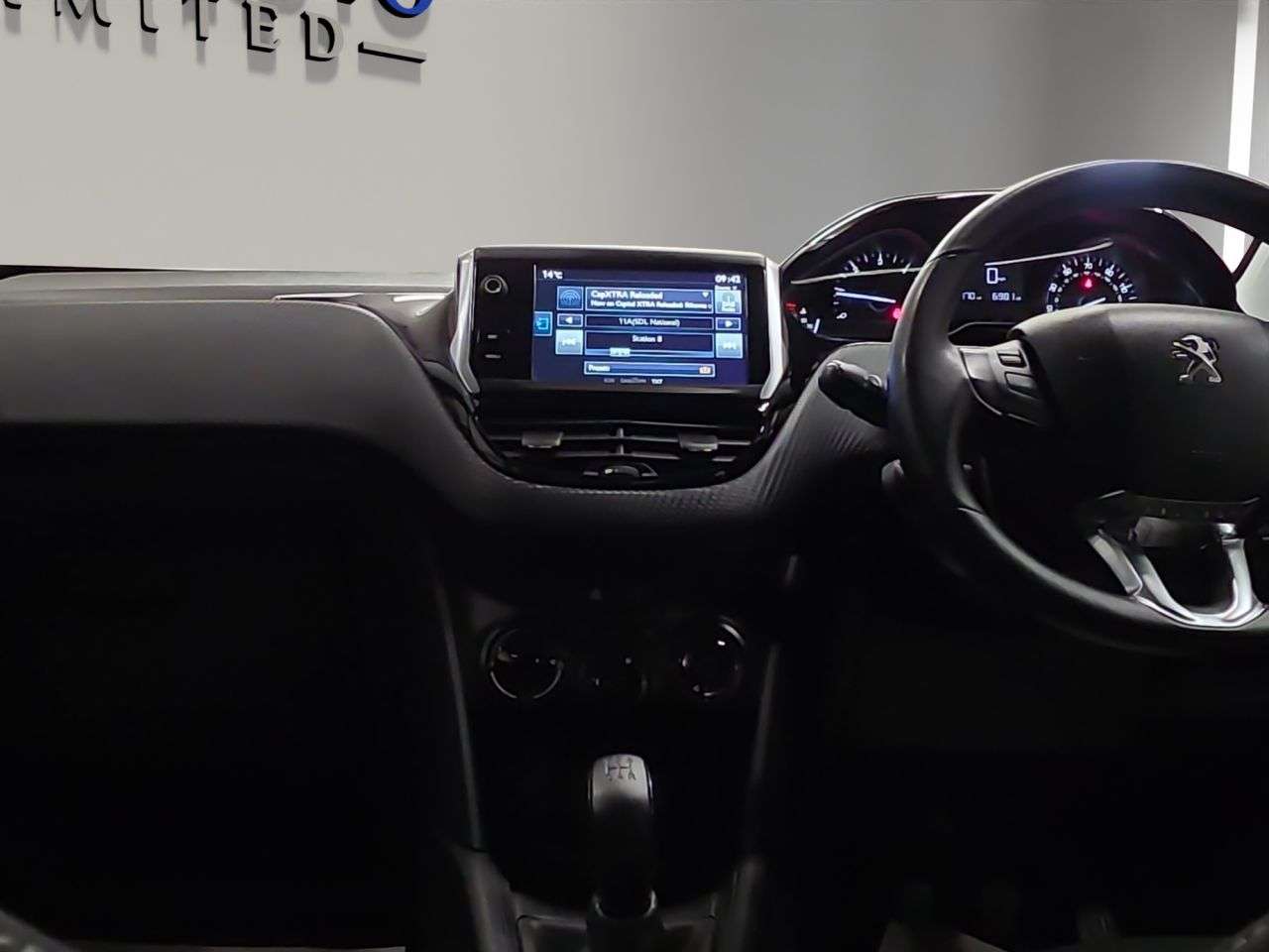2016 PEUGEOT 208 2016 PEUGEOT 208