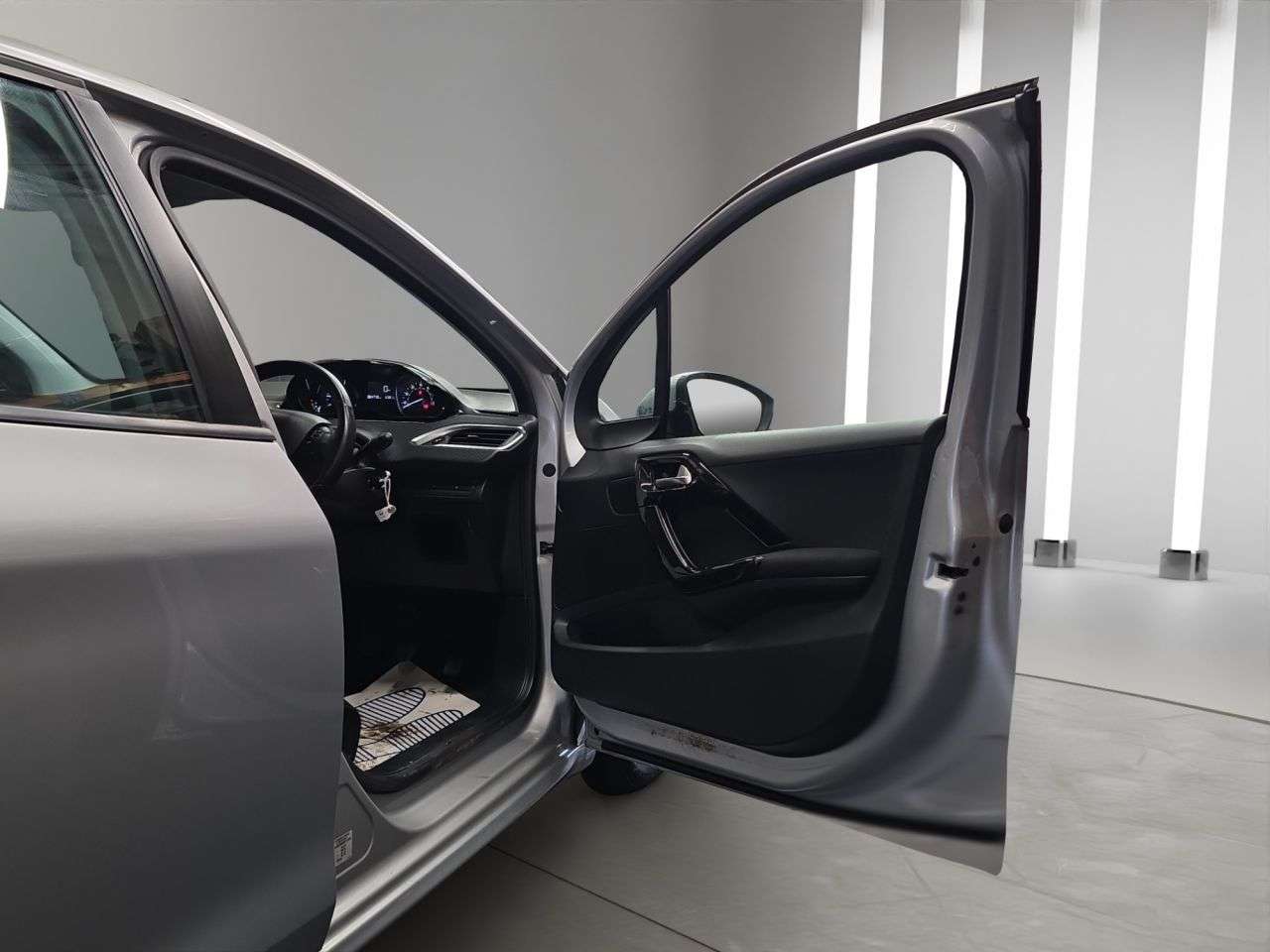 2016 PEUGEOT 208 2016 PEUGEOT 208