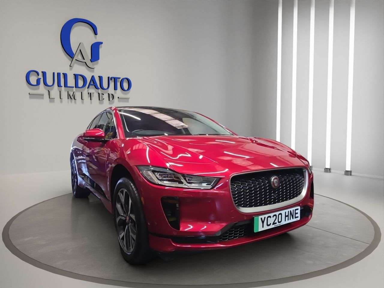 A 2020 JAGUAR I-PACE 400 90kWh HSE SUV 5dr Electric Auto 4WD (400 ps) A 2020 JAGUAR I-PACE 400 90kWh HSE SUV 5dr Electric Auto 4WD (400 ps)