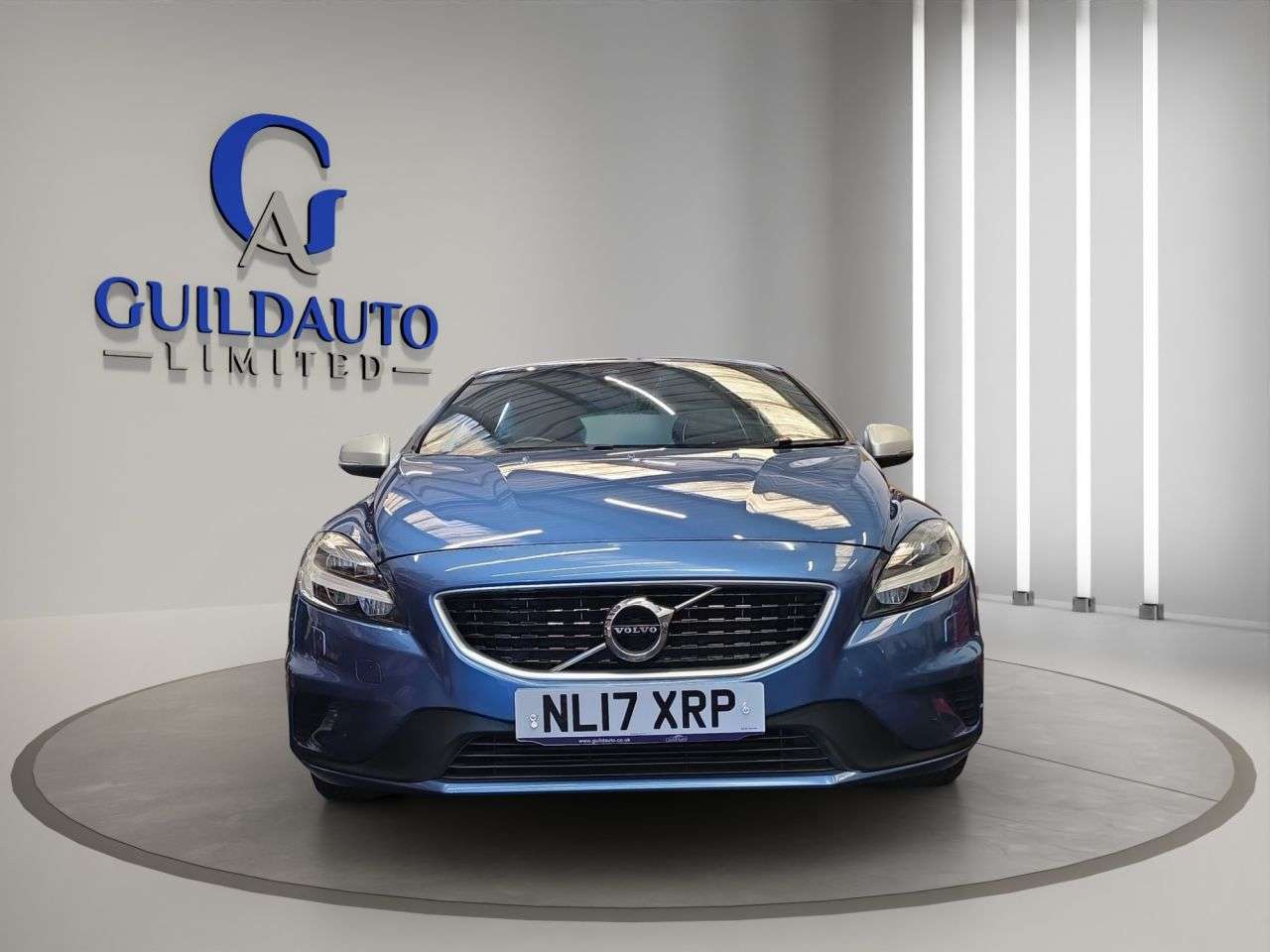 A 2017 VOLVO V40 2.0 D2 R-Design Nav Plus Hatchback 5dr Diesel Manual Euro 6 (s/s) (120 ps) A 2017 VOLVO V40 2.0 D2 R-Design Nav Plus Hatchback 5dr Diesel Manual Euro 6 (s/s) (120 ps)