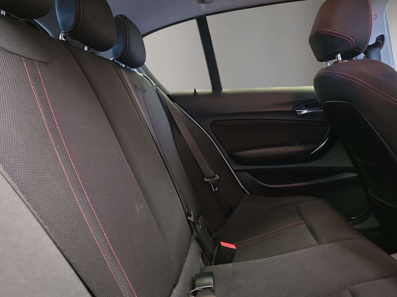 2017 BMW 1 SERIES 2017 BMW 1 SERIES