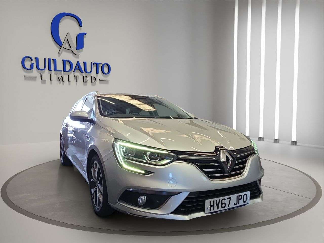 A 2017 RENAULT MEGANE 1.5 dCi Dynamique S Nav Sport Tourer 5dr Diesel Manual Euro 6 (s/s) (110 ps A 2017 RENAULT MEGANE 1.5 dCi Dynamique S Nav Sport Tourer 5dr Diesel Manual Euro 6 (s/s) (110 ps