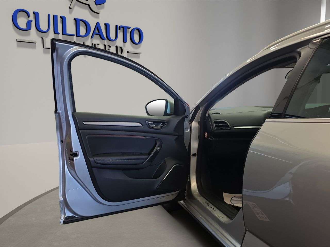 2017 RENAULT MEGANE 2017 RENAULT MEGANE