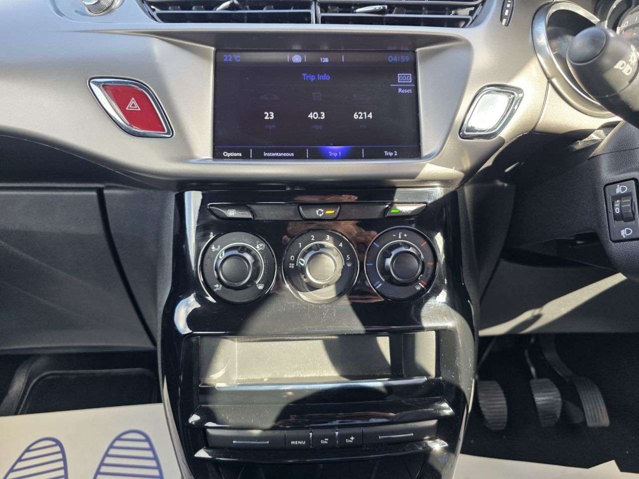 2017 DS AUTOMOBILES DS 3 2017 DS AUTOMOBILES DS 3