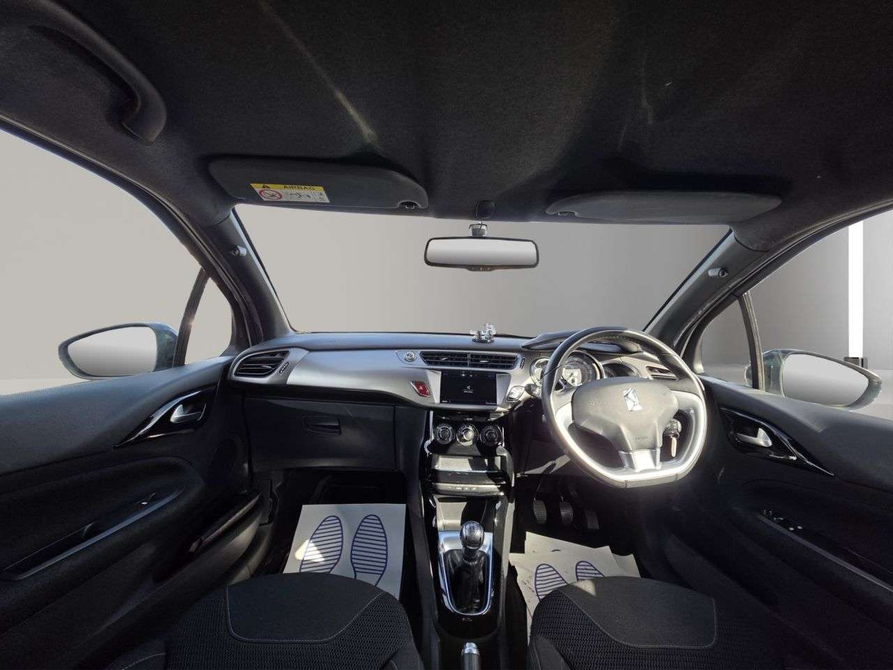 2017 DS AUTOMOBILES DS 3 2017 DS AUTOMOBILES DS 3