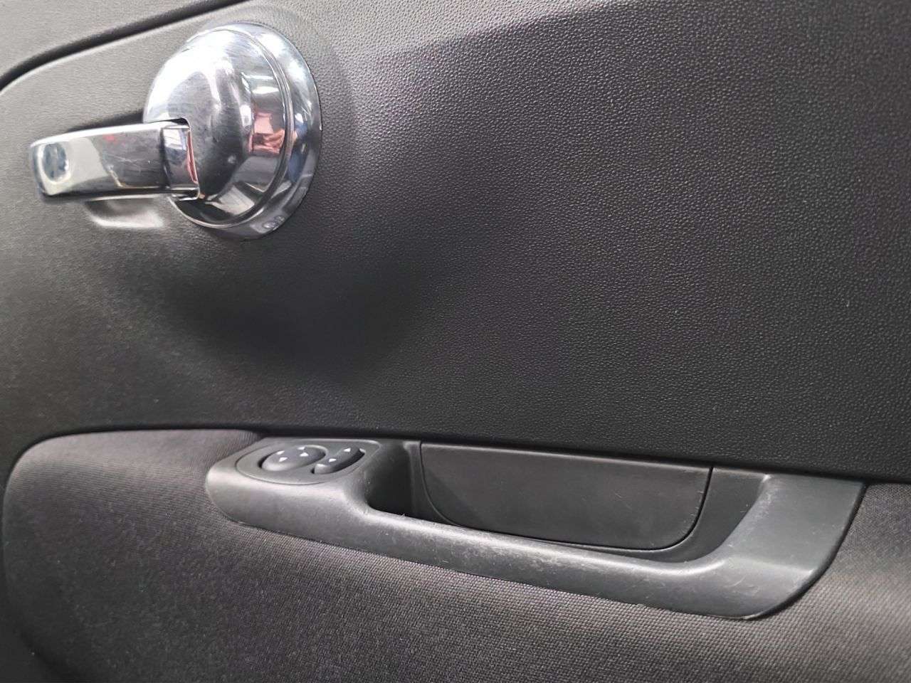 2017 FIAT 500 2017 FIAT 500