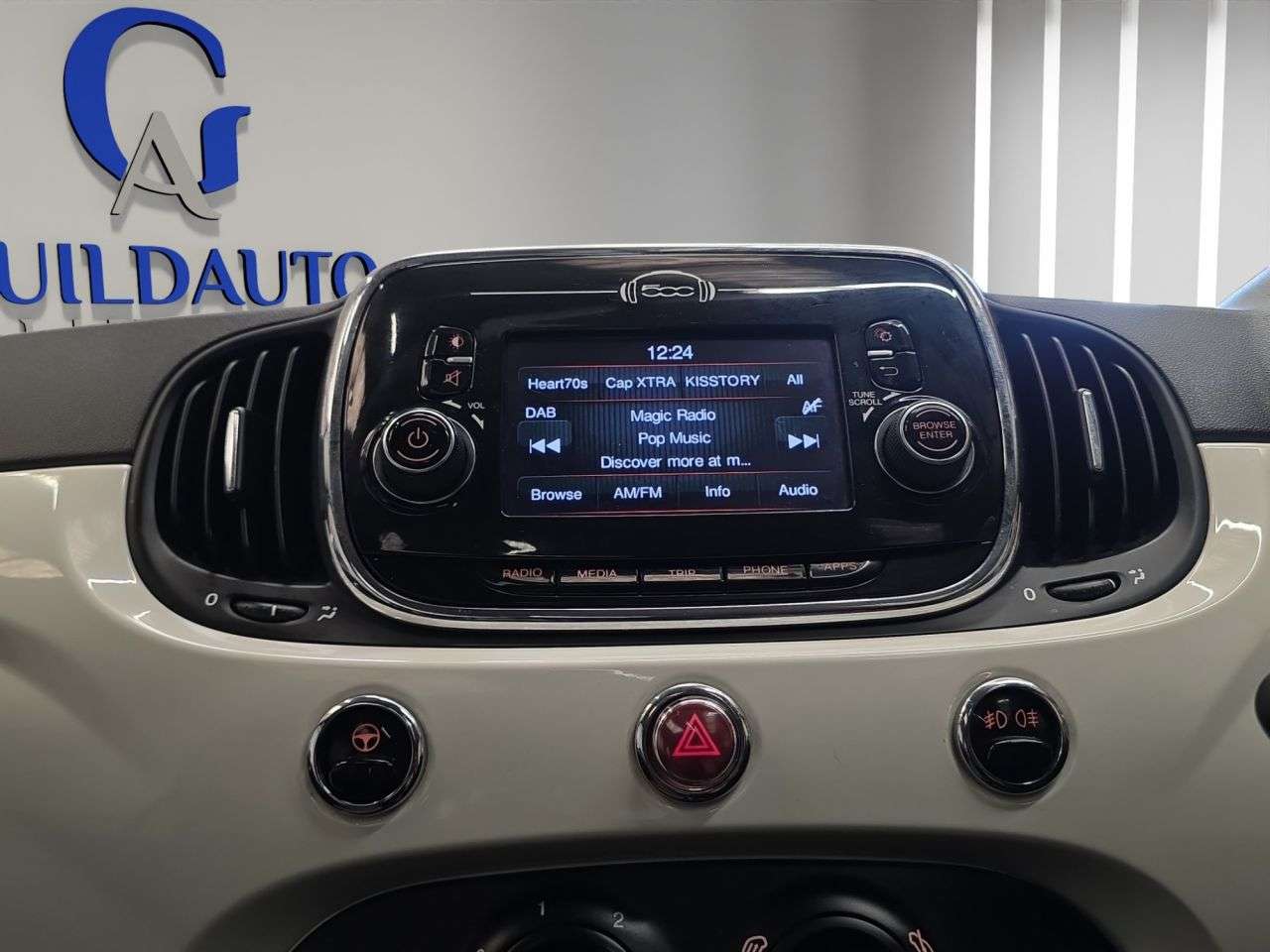 2017 FIAT 500 2017 FIAT 500