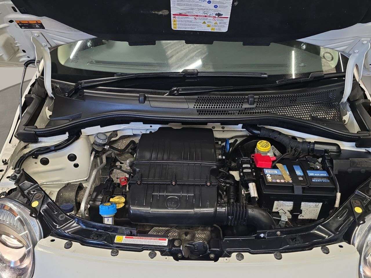 2017 FIAT 500 2017 FIAT 500