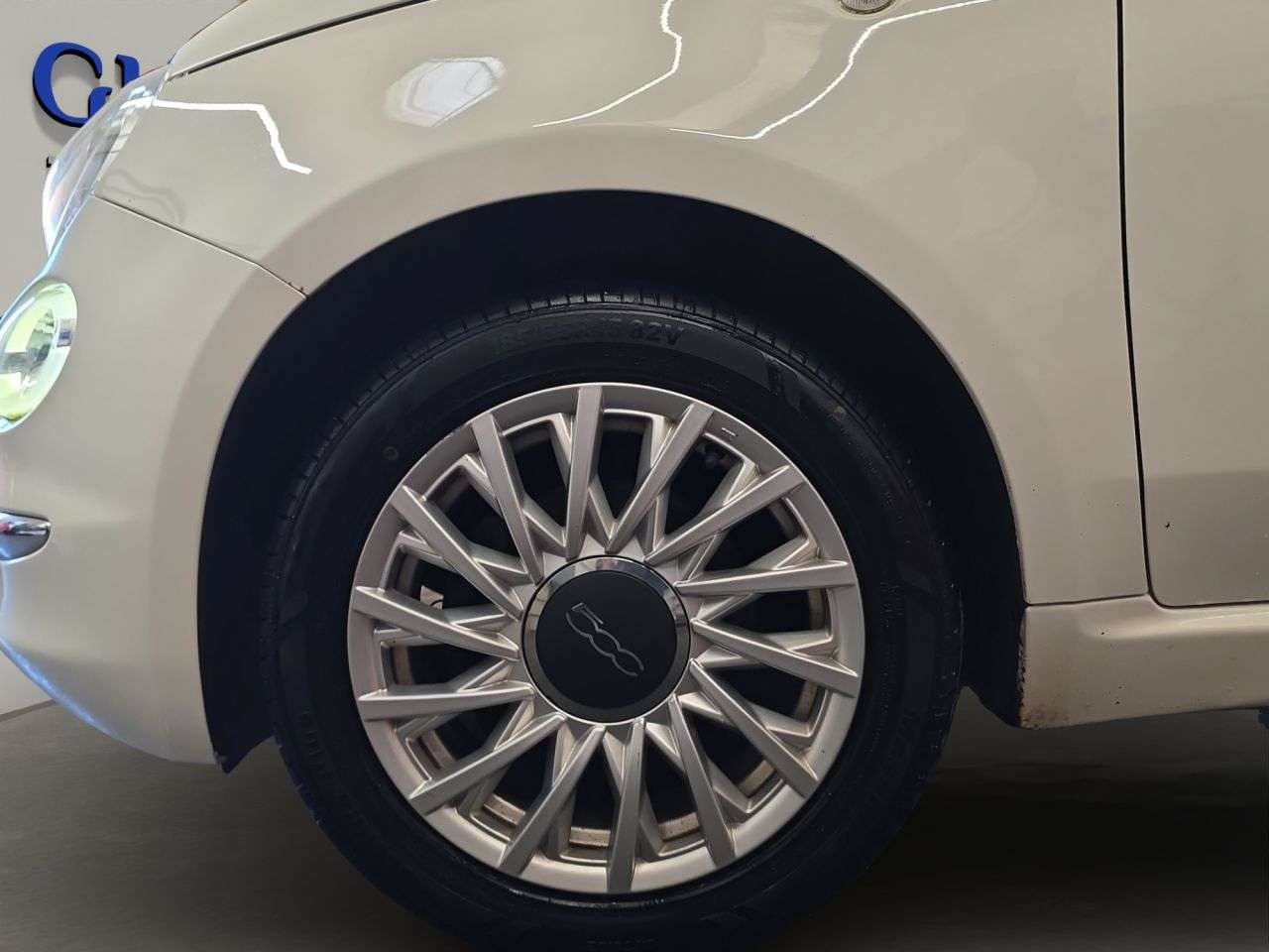 2017 FIAT 500 2017 FIAT 500