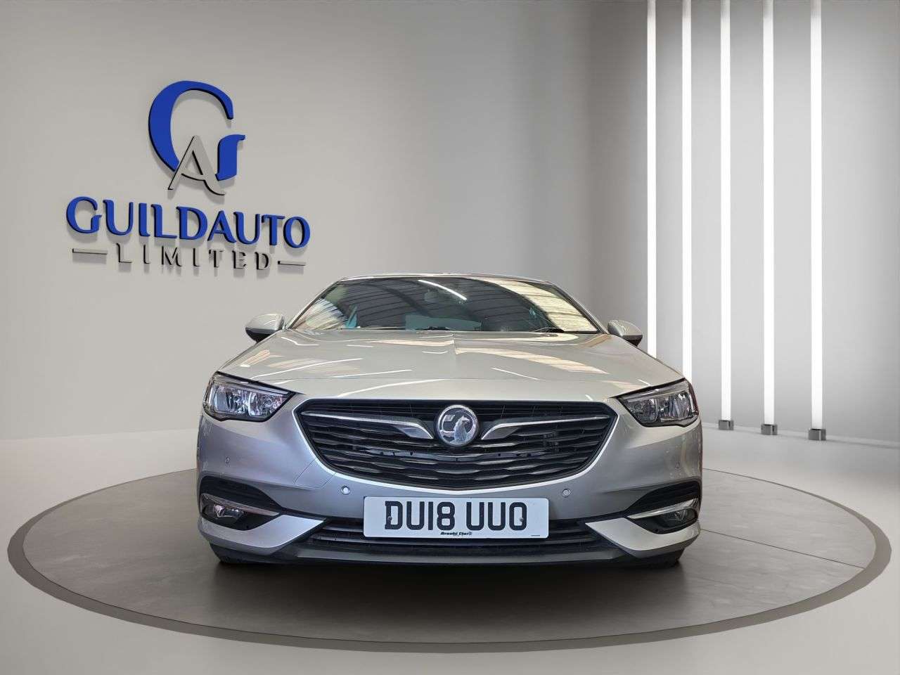 A 2018 VAUXHALL INSIGNIA 1.6 Turbo D ecoTEC BlueInjection SRi Nav Grand Sport 5dr Diesel Manual Euro A 2018 VAUXHALL INSIGNIA 1.6 Turbo D ecoTEC BlueInjection SRi Nav Grand Sport 5dr Diesel Manual Euro