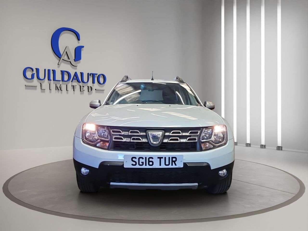 A 2016 DACIA DUSTER 1.5 dCi Laureate SUV 5dr Diesel Manual Euro 6 (s/s) (110 ps) A 2016 DACIA DUSTER 1.5 dCi Laureate SUV 5dr Diesel Manual Euro 6 (s/s) (110 ps)