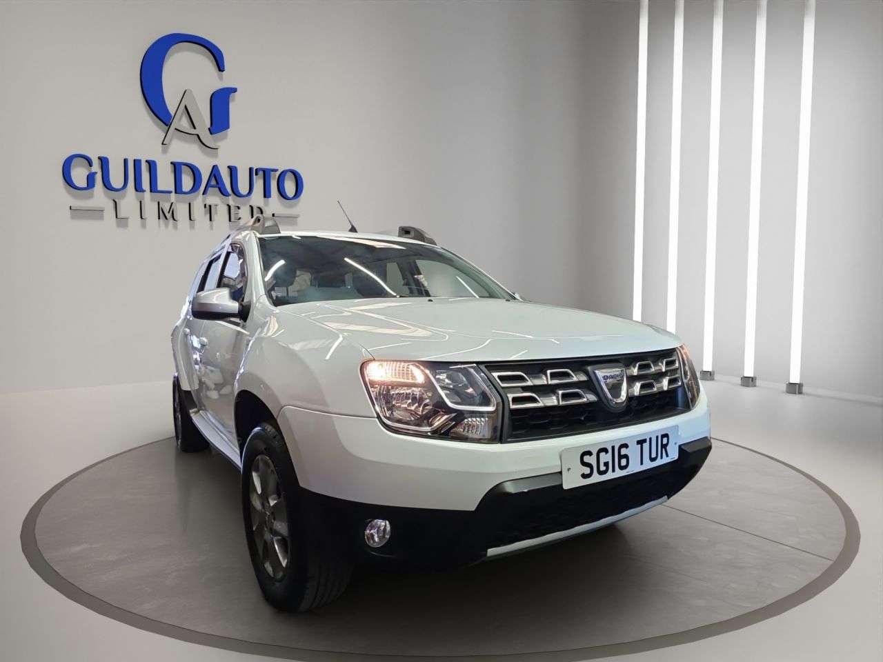 A 2016 DACIA DUSTER 1.5 dCi Laureate SUV 5dr Diesel Manual Euro 6 (s/s) (110 ps) A 2016 DACIA DUSTER 1.5 dCi Laureate SUV 5dr Diesel Manual Euro 6 (s/s) (110 ps)