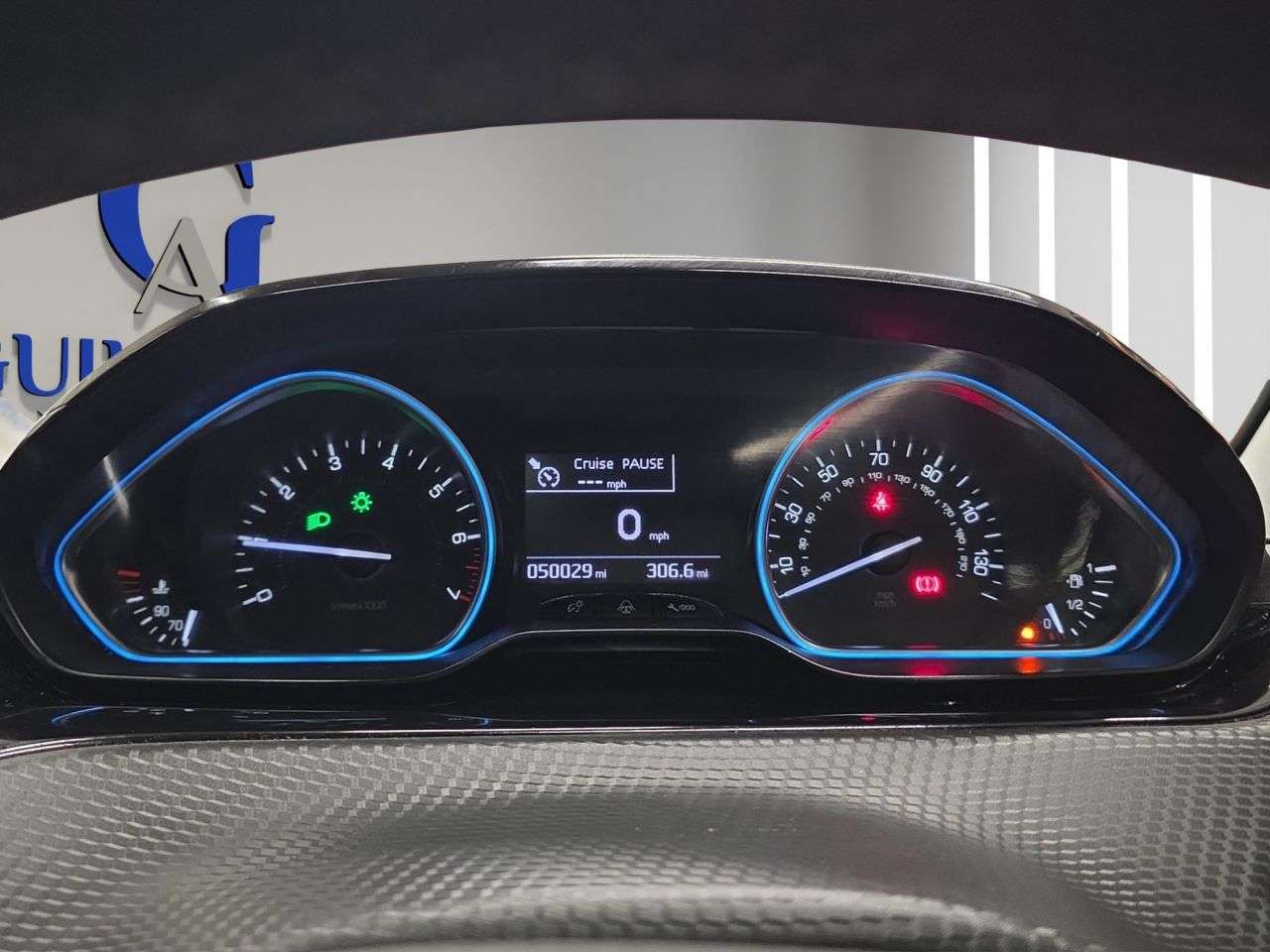 2017 PEUGEOT 2008 2017 PEUGEOT 2008