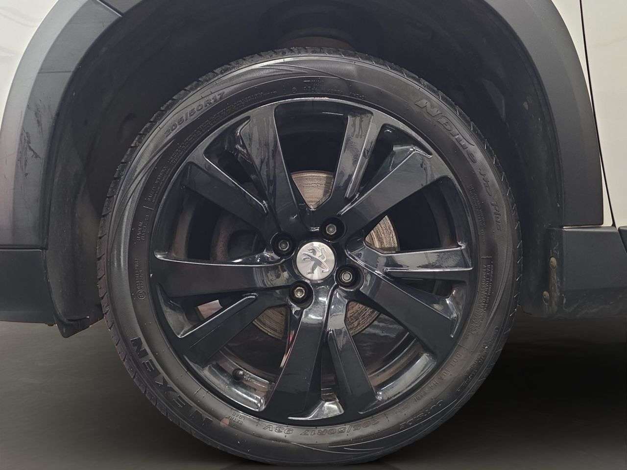 2017 PEUGEOT 2008 2017 PEUGEOT 2008