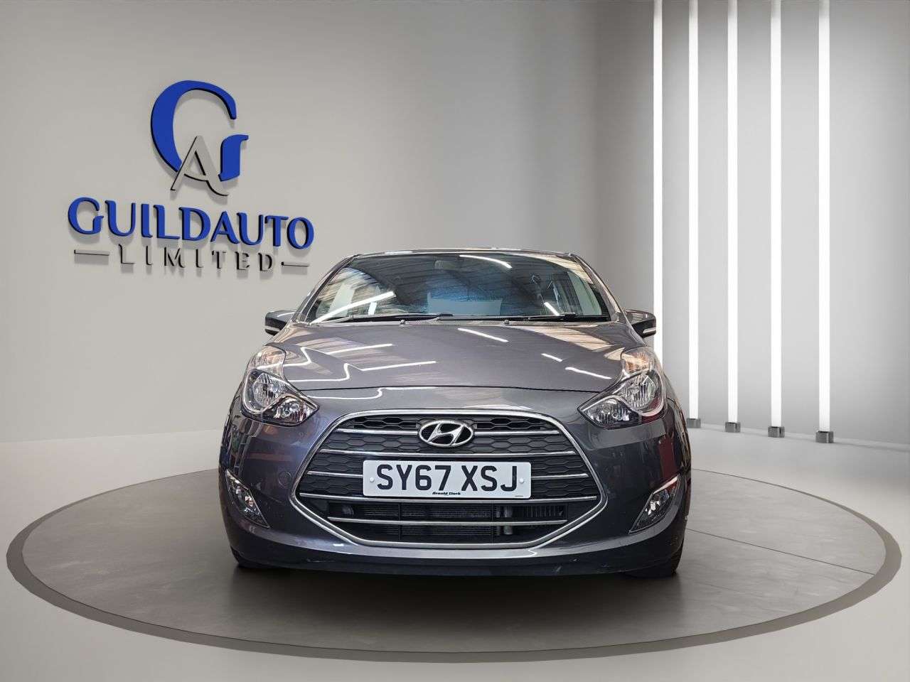 A 2017 HYUNDAI IX20 1.6 CRDi Blue Drive SE Hatchback 5dr Diesel Manual Euro 6 (s/s) (115 ps) A 2017 HYUNDAI IX20 1.6 CRDi Blue Drive SE Hatchback 5dr Diesel Manual Euro 6 (s/s) (115 ps)