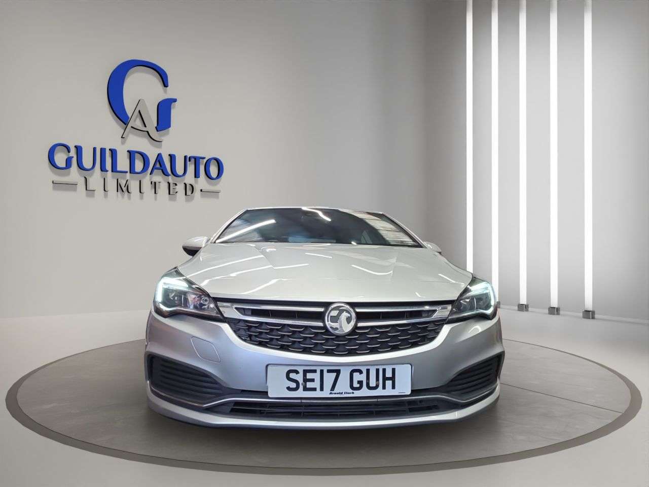 A 2017 VAUXHALL ASTRA 1.6 CDTi ecoTEC BlueInjection SRi VX Line Nav Hatchback 5dr Diesel Manual E A 2017 VAUXHALL ASTRA 1.6 CDTi ecoTEC BlueInjection SRi VX Line Nav Hatchback 5dr Diesel Manual E