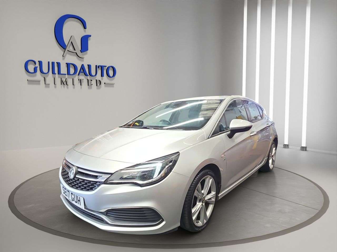 A 2017 VAUXHALL ASTRA 1.6 CDTi ecoTEC BlueInjection SRi VX Line Nav Hatchback 5dr Diesel Manual E A 2017 VAUXHALL ASTRA 1.6 CDTi ecoTEC BlueInjection SRi VX Line Nav Hatchback 5dr Diesel Manual E