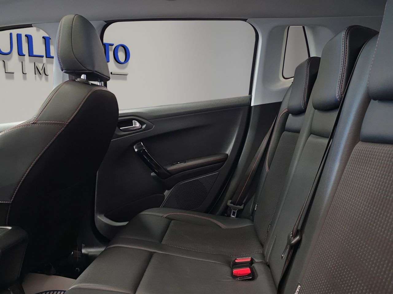 2017 PEUGEOT 2008 2017 PEUGEOT 2008