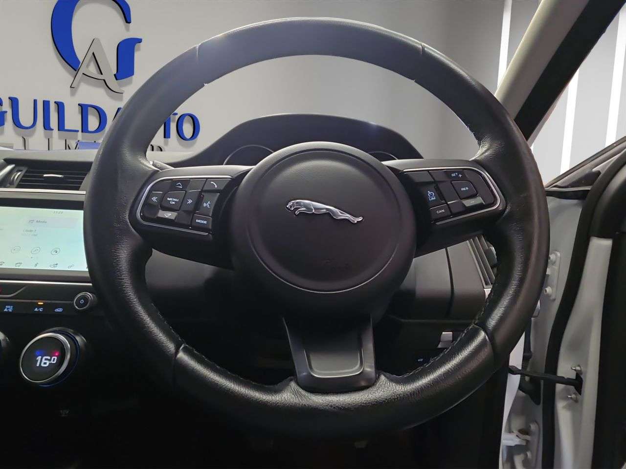 2018 JAGUAR E-PACE 2018 JAGUAR E-PACE