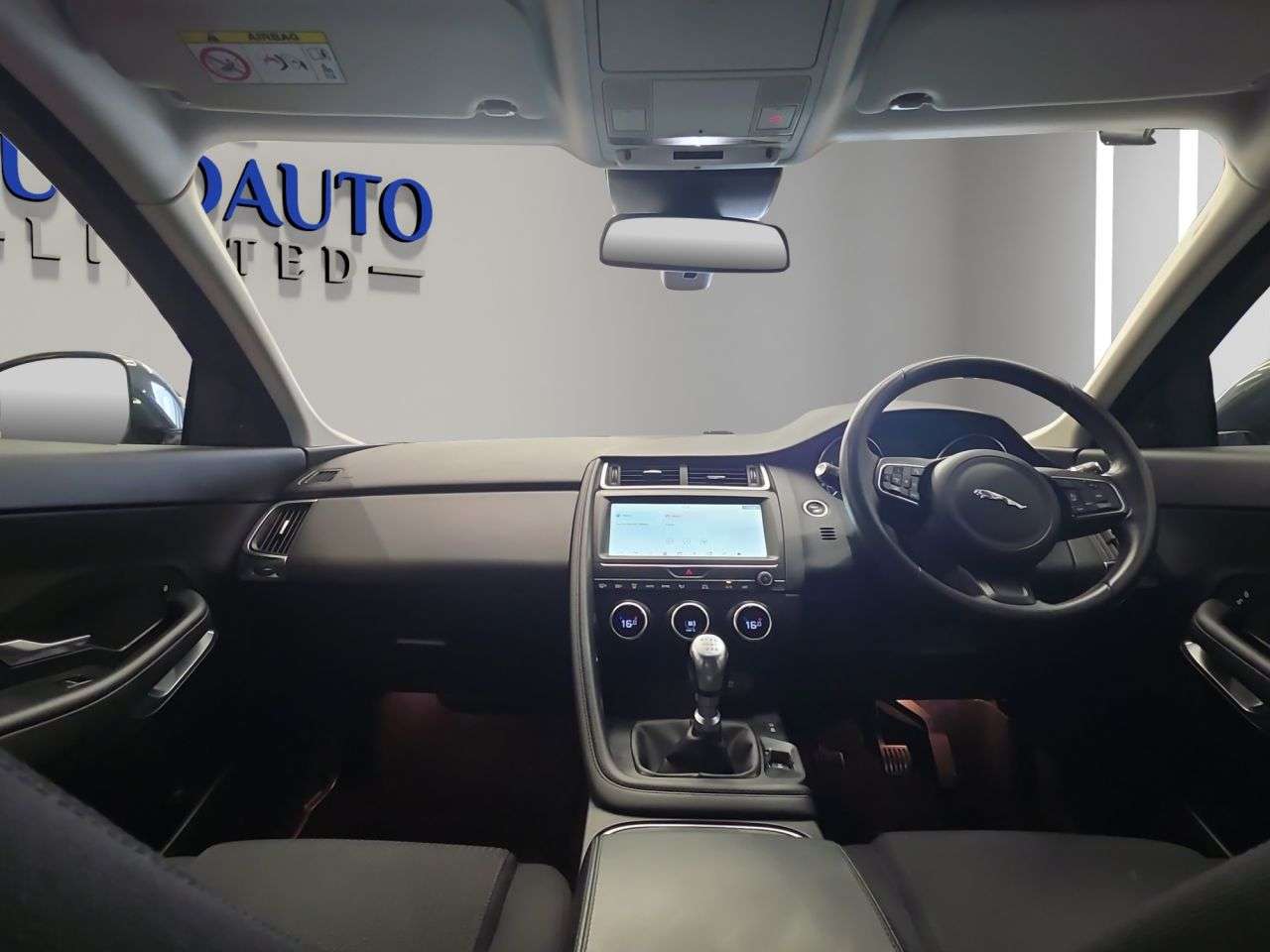 2018 JAGUAR E-PACE 2018 JAGUAR E-PACE