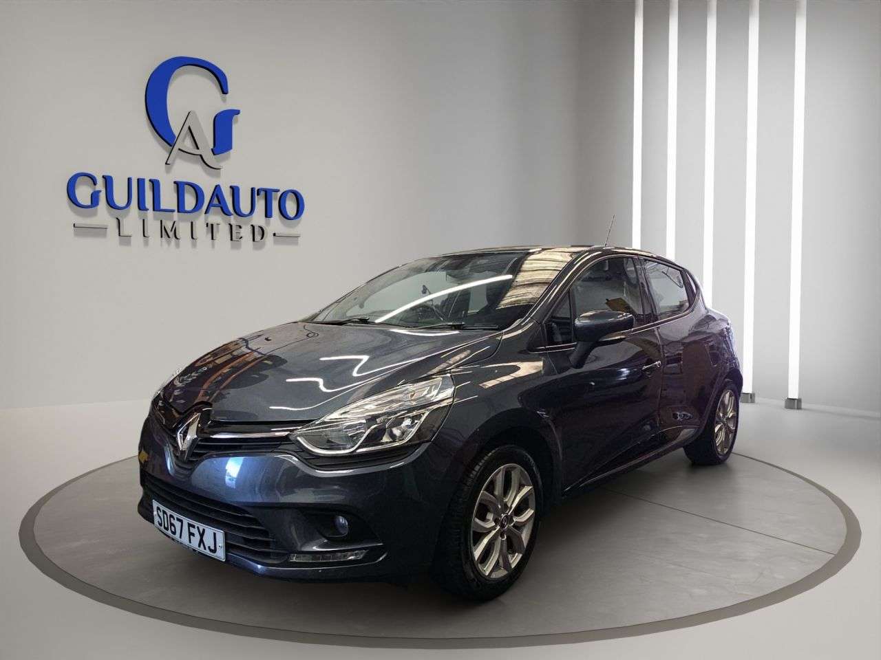 A 2017 RENAULT CLIO 0.9 TCe Dynamique Nav Hatchback 5dr Petrol Manual Euro 6 (s/s) (90 ps) A 2017 RENAULT CLIO 0.9 TCe Dynamique Nav Hatchback 5dr Petrol Manual Euro 6 (s/s) (90 ps)