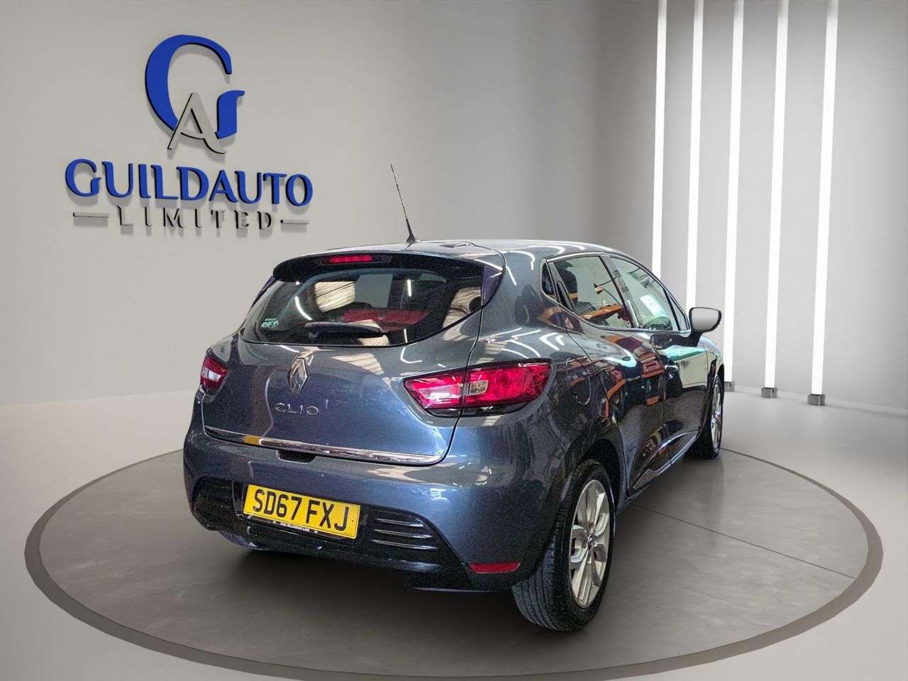 2017 RENAULT CLIO 2017 RENAULT CLIO