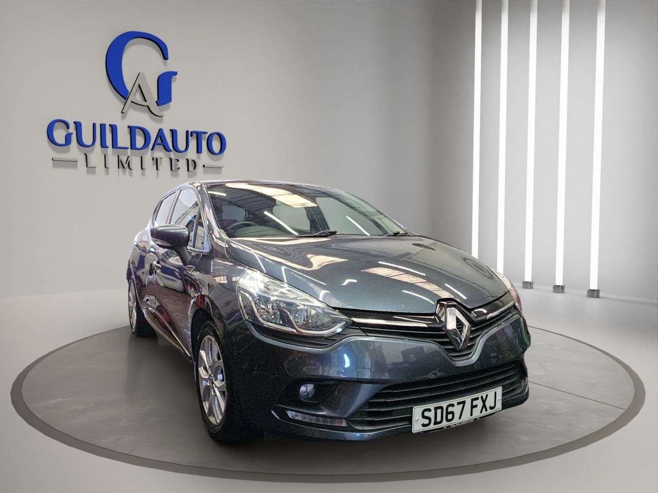 A 2017 RENAULT CLIO 0.9 TCe Dynamique Nav Hatchback 5dr Petrol Manual Euro 6 (s/s) (90 ps) A 2017 RENAULT CLIO 0.9 TCe Dynamique Nav Hatchback 5dr Petrol Manual Euro 6 (s/s) (90 ps)