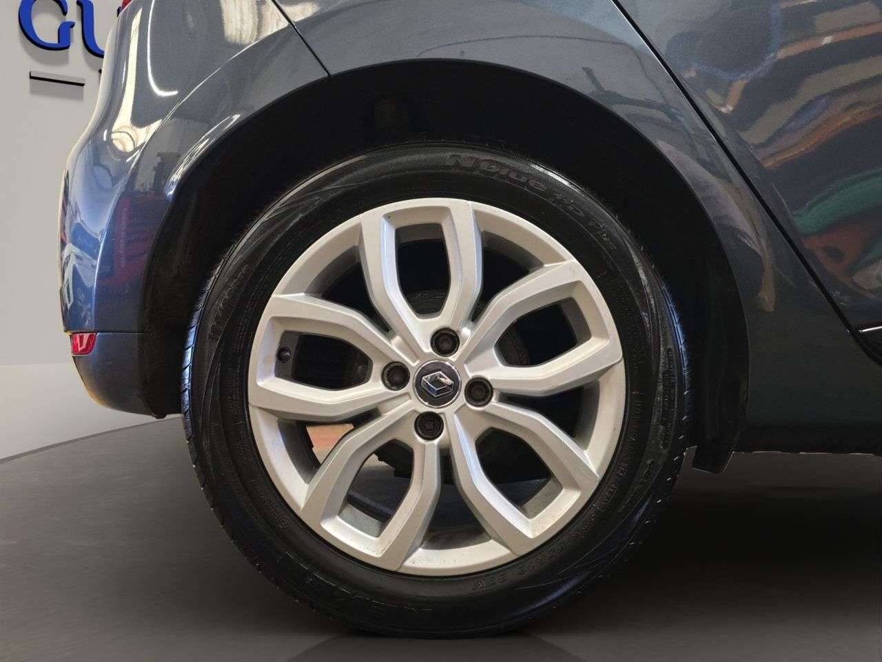 2017 RENAULT CLIO 2017 RENAULT CLIO