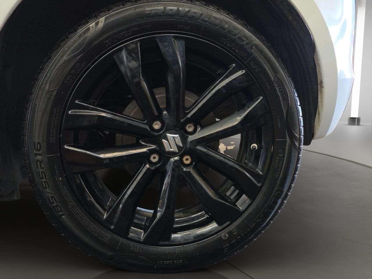 2017 SUZUKI SWIFT 2017 SUZUKI SWIFT