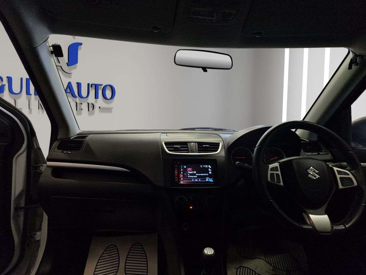 2017 SUZUKI SWIFT 2017 SUZUKI SWIFT