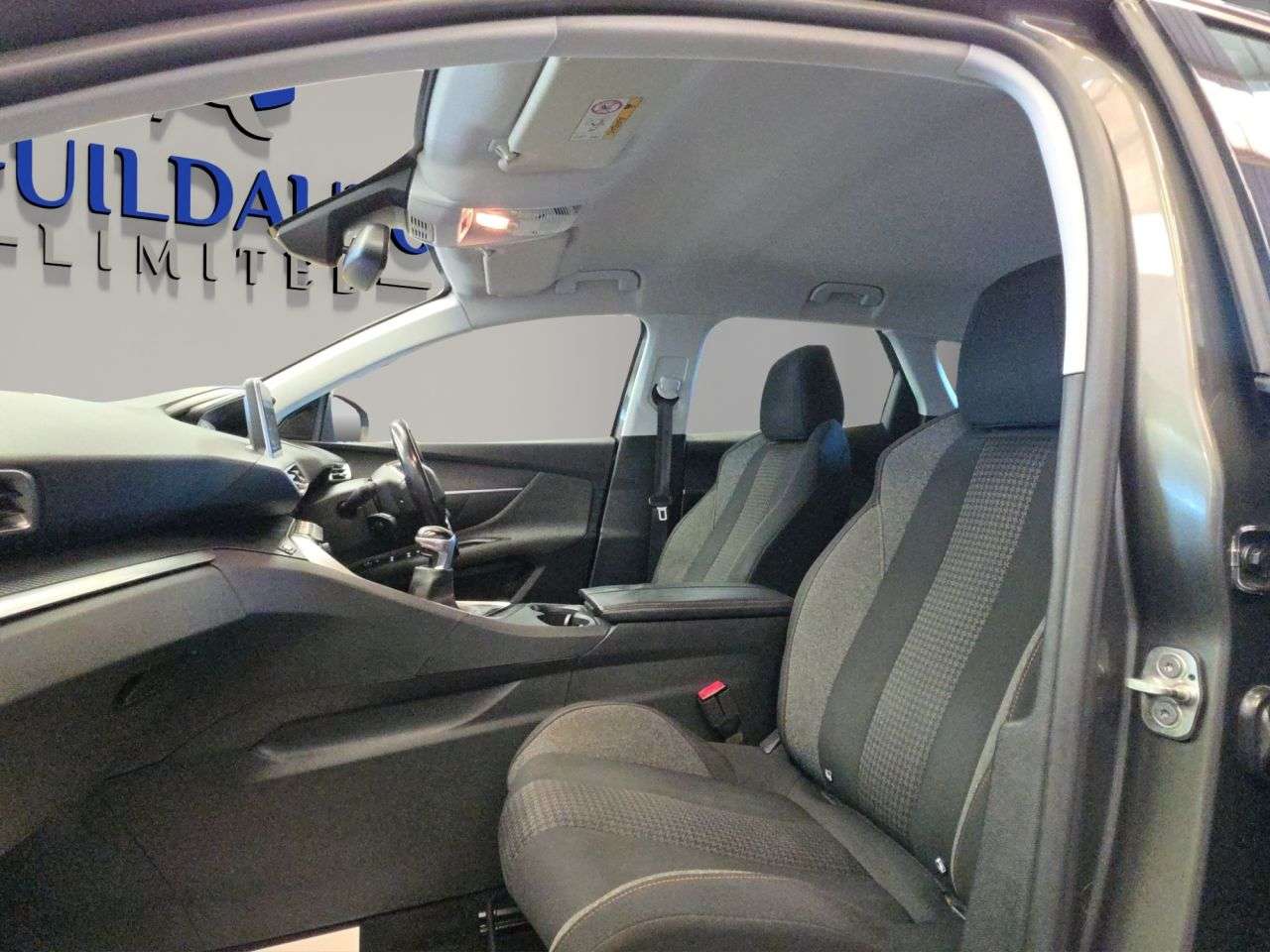 2018 PEUGEOT 3008 2018 PEUGEOT 3008