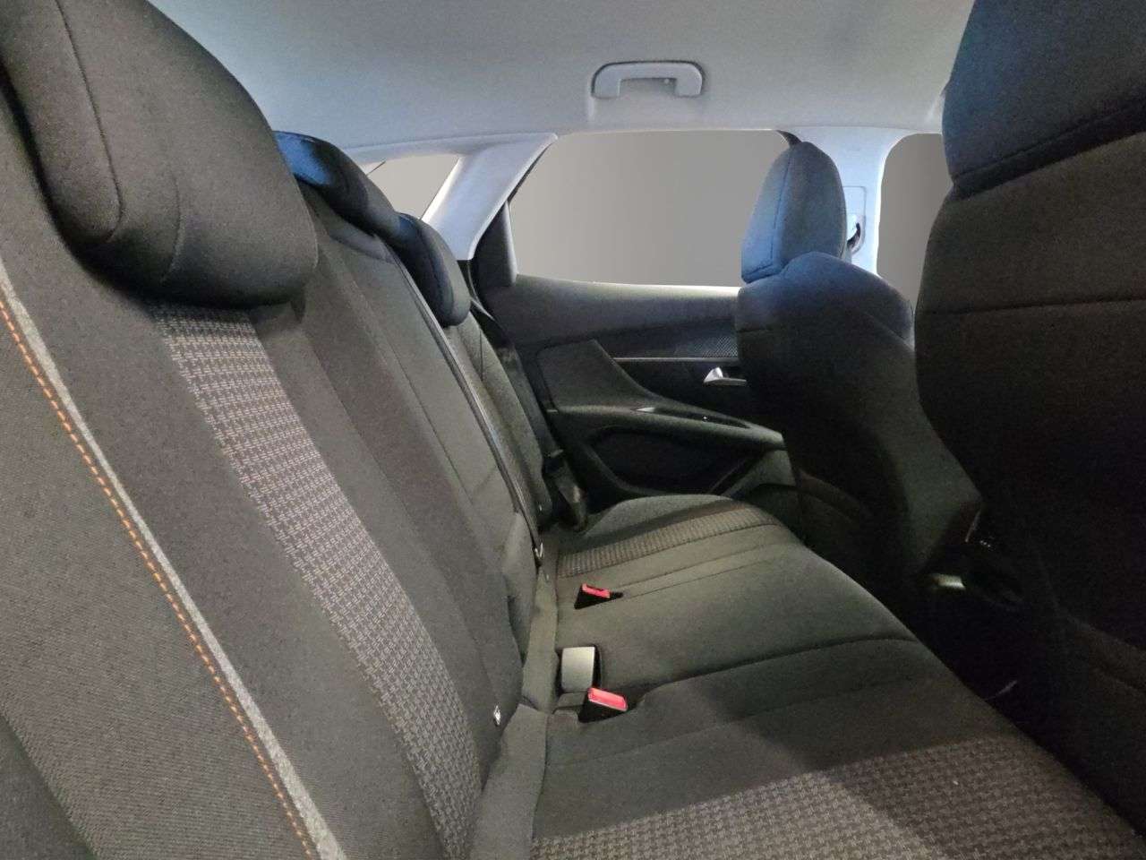 2018 PEUGEOT 3008 2018 PEUGEOT 3008