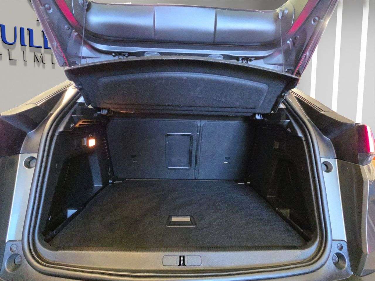 2018 PEUGEOT 3008 2018 PEUGEOT 3008