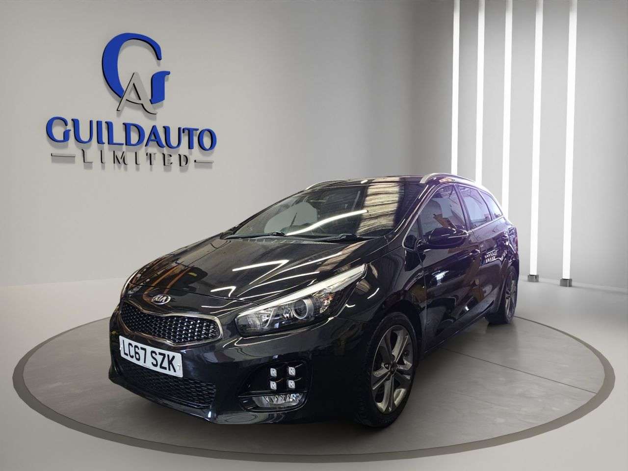 A 2018 KIA CEED 1.6 CRDi GT-Line Sportswagon 5dr Diesel Manual Euro 6 (s/s) (134 bhp) A 2018 KIA CEED 1.6 CRDi GT-Line Sportswagon 5dr Diesel Manual Euro 6 (s/s) (134 bhp)