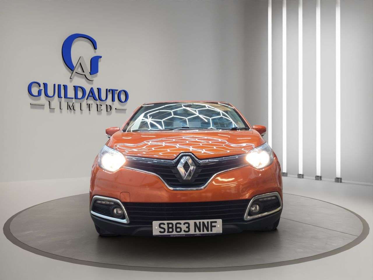 A 2014 RENAULT CAPTUR 0.9 TCe ENERGY Dynamique MediaNav SUV 5dr Petrol Manual Euro 5 (s/s) (90 ps A 2014 RENAULT CAPTUR 0.9 TCe ENERGY Dynamique MediaNav SUV 5dr Petrol Manual Euro 5 (s/s) (90 ps