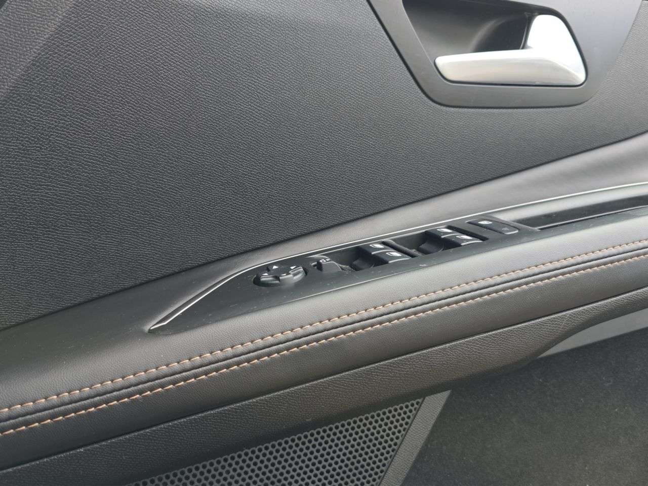 2018 PEUGEOT 3008 2018 PEUGEOT 3008