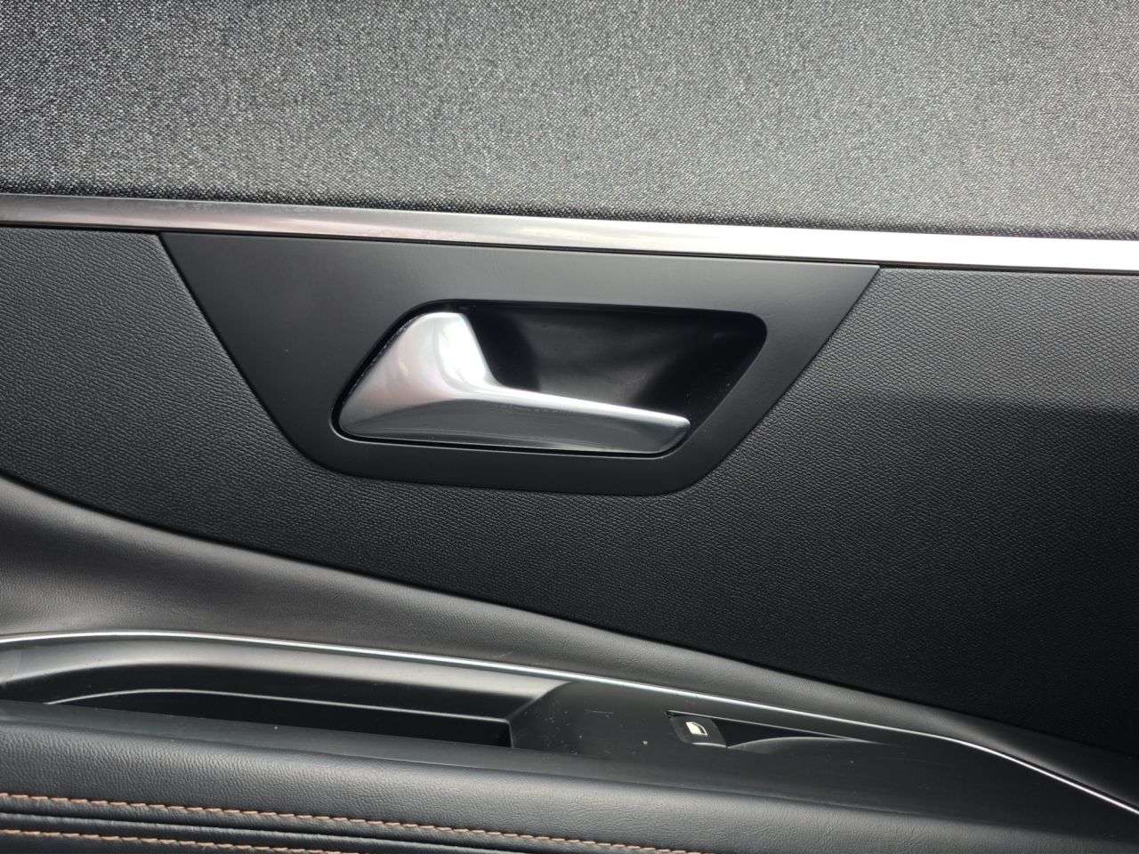 2018 PEUGEOT 3008 2018 PEUGEOT 3008