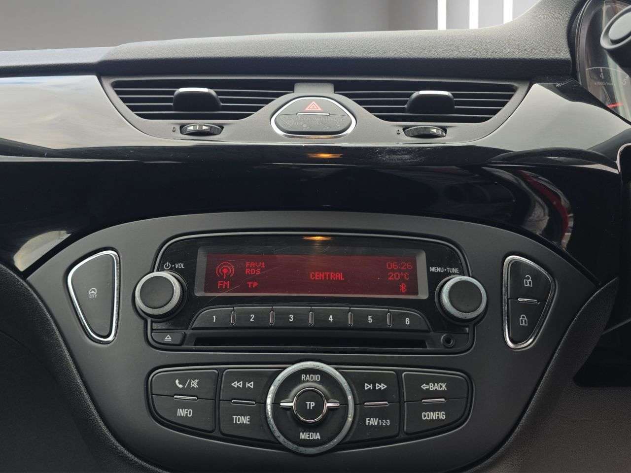 2016 VAUXHALL CORSA 2016 VAUXHALL CORSA