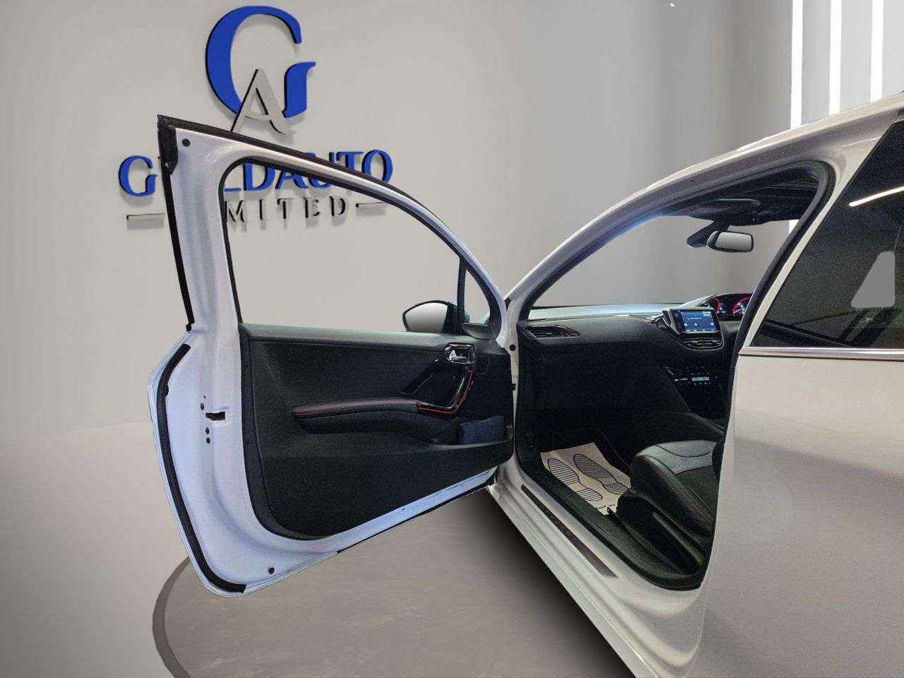2017 PEUGEOT 208 2017 PEUGEOT 208