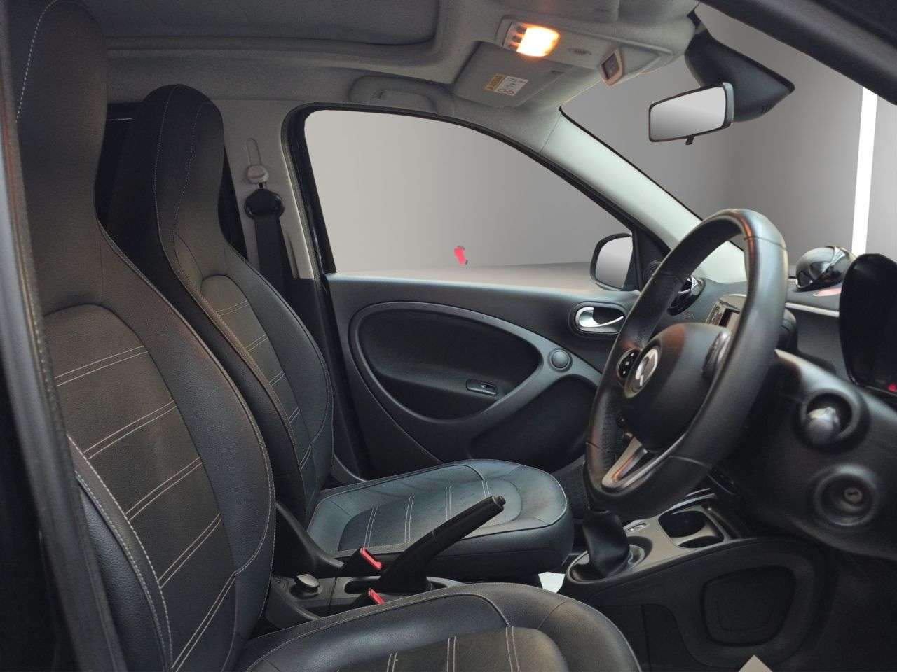 2017 SMART FORFOUR 2017 SMART FORFOUR
