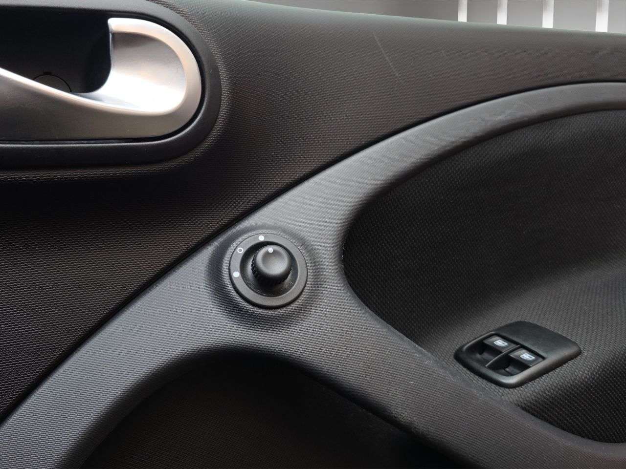 2017 SMART FORFOUR 2017 SMART FORFOUR
