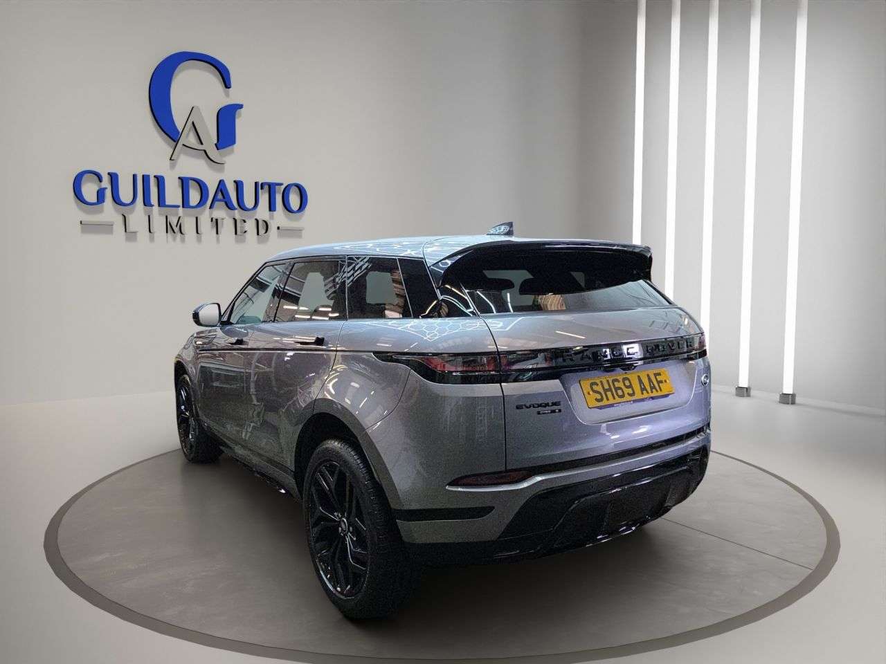 2019 LAND ROVER RANGE ROVER EVOQUE 2019 LAND ROVER RANGE ROVER EVOQUE