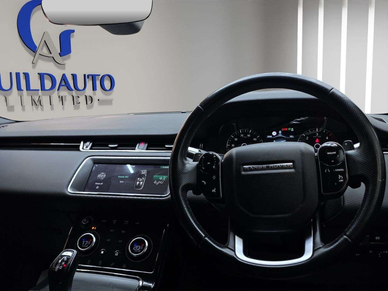 2019 LAND ROVER RANGE ROVER EVOQUE 2019 LAND ROVER RANGE ROVER EVOQUE